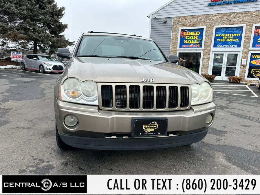 2005 Jeep Grand Cherokee 4dr Laredo 4WD, available for sale in East Windsor, Connecticut | Central A/S LLC. East Windsor, Connecticut 2005 Jeep Grand Cherokee 4dr Laredo 4WD, available for sale in East Windsor, Connecticut | Central A/S LLC. East Windsor, Connecticut