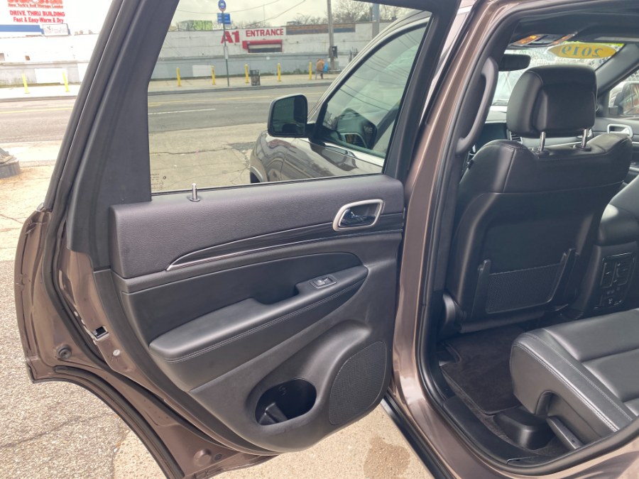 2019 Jeep Grand Cherokee Limited 4x4, available for sale in Middle Village, New York | Middle Village Motors . Middle Village, New York 2019 Jeep Grand Cherokee Limited 4x4, available for sale in Middle Village, New York | Middle Village Motors . Middle Village, New York