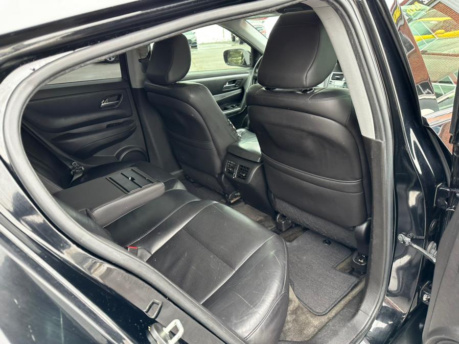 2013 Acura ZDX AWD 4dr, available for sale in South Windsor, Connecticut | Mike And Tony Auto Sales, Inc. South Windsor, Connecticut 2013 Acura ZDX AWD 4dr, available for sale in South Windsor, Connecticut | Mike And Tony Auto Sales, Inc. South Windsor, Connecticut