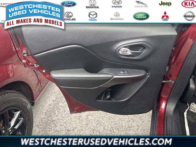 2020 Jeep Cherokee Latitude, available for sale in White Plains, New York | Westchester Used Vehicles. White Plains, New York 2020 Jeep Cherokee Latitude, available for sale in White Plains, New York | Westchester Used Vehicles. White Plains, New York