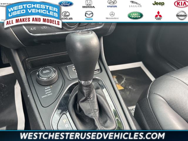 2019 Jeep Cherokee Limited, available for sale in White Plains, New York | Westchester Used Vehicles. White Plains, New York 2019 Jeep Cherokee Limited, available for sale in White Plains, New York | Westchester Used Vehicles. White Plains, New York