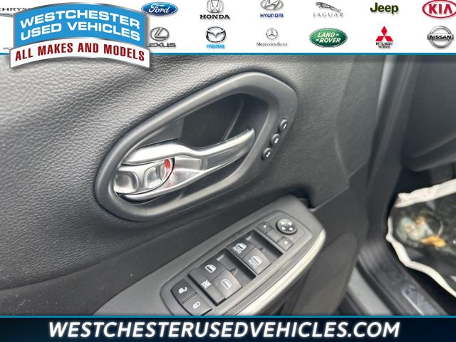 2019 Jeep Cherokee Limited, available for sale in White Plains, New York | Westchester Used Vehicles. White Plains, New York 2019 Jeep Cherokee Limited, available for sale in White Plains, New York | Westchester Used Vehicles. White Plains, New York