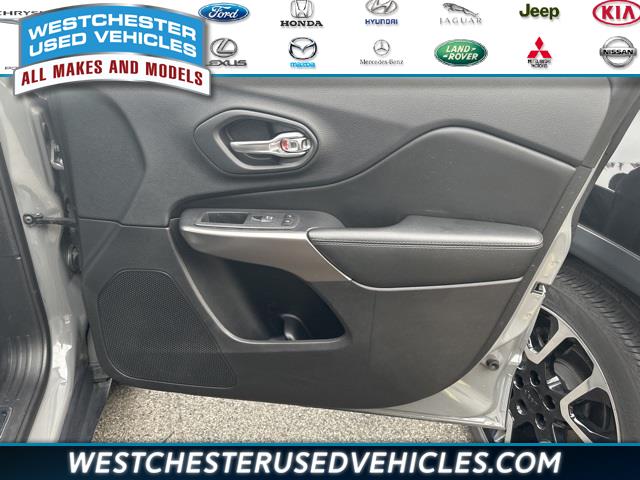 2019 Jeep Cherokee Limited, available for sale in White Plains, New York | Westchester Used Vehicles. White Plains, New York 2019 Jeep Cherokee Limited, available for sale in White Plains, New York | Westchester Used Vehicles. White Plains, New York