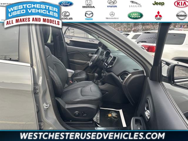 2019 Jeep Cherokee Limited, available for sale in White Plains, New York | Westchester Used Vehicles. White Plains, New York 2019 Jeep Cherokee Limited, available for sale in White Plains, New York | Westchester Used Vehicles. White Plains, New York