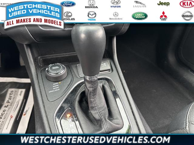 2019 Jeep Cherokee Limited, available for sale in White Plains, New York | Westchester Used Vehicles. White Plains, New York 2019 Jeep Cherokee Limited, available for sale in White Plains, New York | Westchester Used Vehicles. White Plains, New York