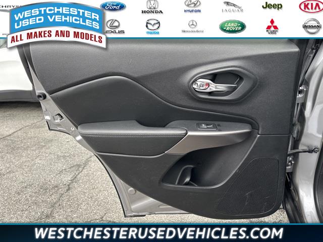 2019 Jeep Cherokee Limited, available for sale in White Plains, New York | Westchester Used Vehicles. White Plains, New York 2019 Jeep Cherokee Limited, available for sale in White Plains, New York | Westchester Used Vehicles. White Plains, New York
