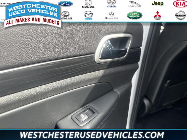 2019 Jeep Grand Cherokee Laredo, available for sale in White Plains, New York | Westchester Used Vehicles. White Plains, New York 2019 Jeep Grand Cherokee Laredo, available for sale in White Plains, New York | Westchester Used Vehicles. White Plains, New York