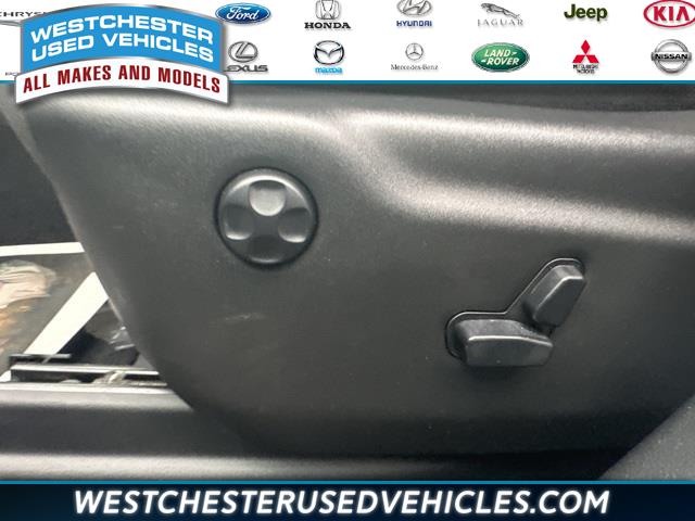 2020 Jeep Grand Cherokee Laredo, available for sale in White Plains, New York | Westchester Used Vehicles. White Plains, New York 2020 Jeep Grand Cherokee Laredo, available for sale in White Plains, New York | Westchester Used Vehicles. White Plains, New York