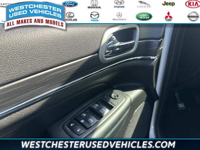 2020 Jeep Grand Cherokee Limited, available for sale in White Plains, New York | Westchester Used Vehicles. White Plains, New York 2020 Jeep Grand Cherokee Limited, available for sale in White Plains, New York | Westchester Used Vehicles. White Plains, New York