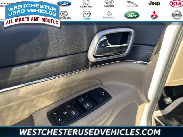 2020 Jeep Grand Cherokee Limited, available for sale in White Plains, New York | Westchester Used Vehicles. White Plains, New York 2020 Jeep Grand Cherokee Limited, available for sale in White Plains, New York | Westchester Used Vehicles. White Plains, New York