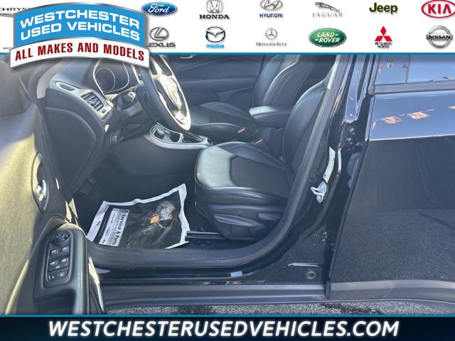 2021 Jeep Compass Latitude, available for sale in White Plains, New York | Westchester Used Vehicles. White Plains, New York 2021 Jeep Compass Latitude, available for sale in White Plains, New York | Westchester Used Vehicles. White Plains, New York