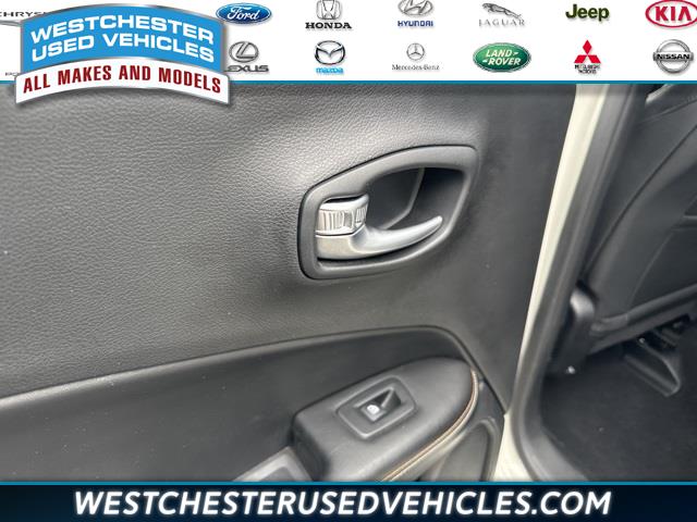 2019 Jeep Compass Latitude, available for sale in White Plains, New York | Westchester Used Vehicles. White Plains, New York 2019 Jeep Compass Latitude, available for sale in White Plains, New York | Westchester Used Vehicles. White Plains, New York