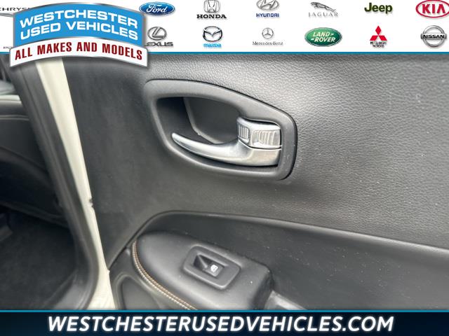 2019 Jeep Compass Latitude, available for sale in White Plains, New York | Westchester Used Vehicles. White Plains, New York 2019 Jeep Compass Latitude, available for sale in White Plains, New York | Westchester Used Vehicles. White Plains, New York