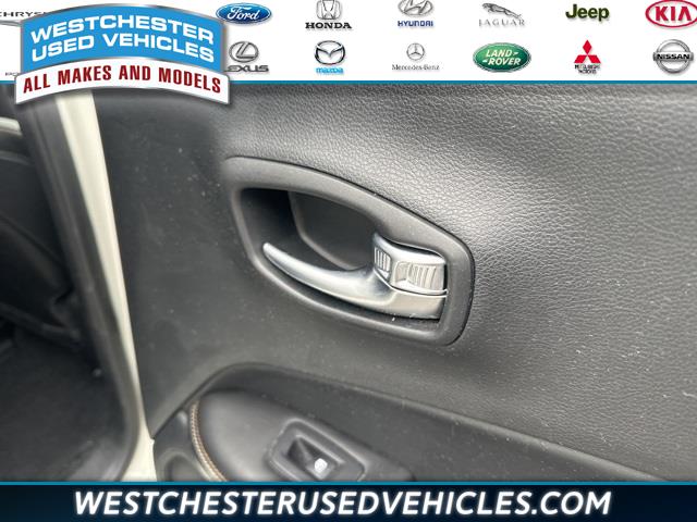 2020 Jeep Compass Latitude, available for sale in White Plains, New York | Westchester Used Vehicles. White Plains, New York 2020 Jeep Compass Latitude, available for sale in White Plains, New York | Westchester Used Vehicles. White Plains, New York