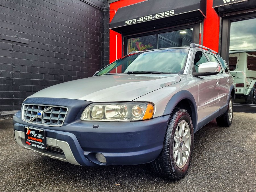 2007 Volvo XC70 4dr Wgn, available for sale in Newark, New Jersey | RT Auto Center LLC. Newark, New Jersey 2007 Volvo XC70 4dr Wgn, available for sale in Newark, New Jersey | RT Auto Center LLC. Newark, New Jersey
