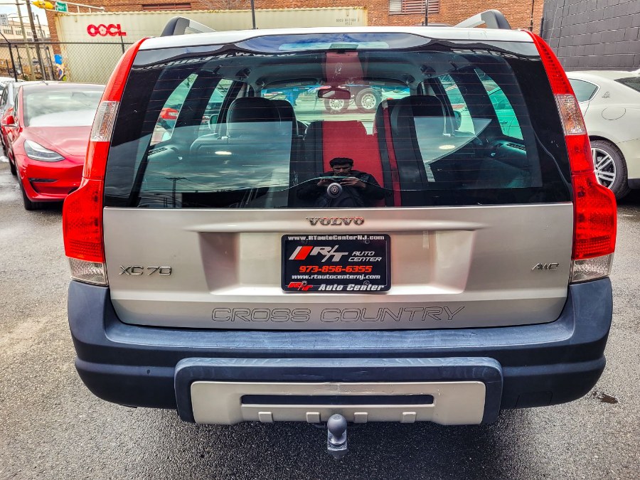 2007 Volvo XC70 4dr Wgn, available for sale in Newark, New Jersey | RT Auto Center LLC. Newark, New Jersey 2007 Volvo XC70 4dr Wgn, available for sale in Newark, New Jersey | RT Auto Center LLC. Newark, New Jersey