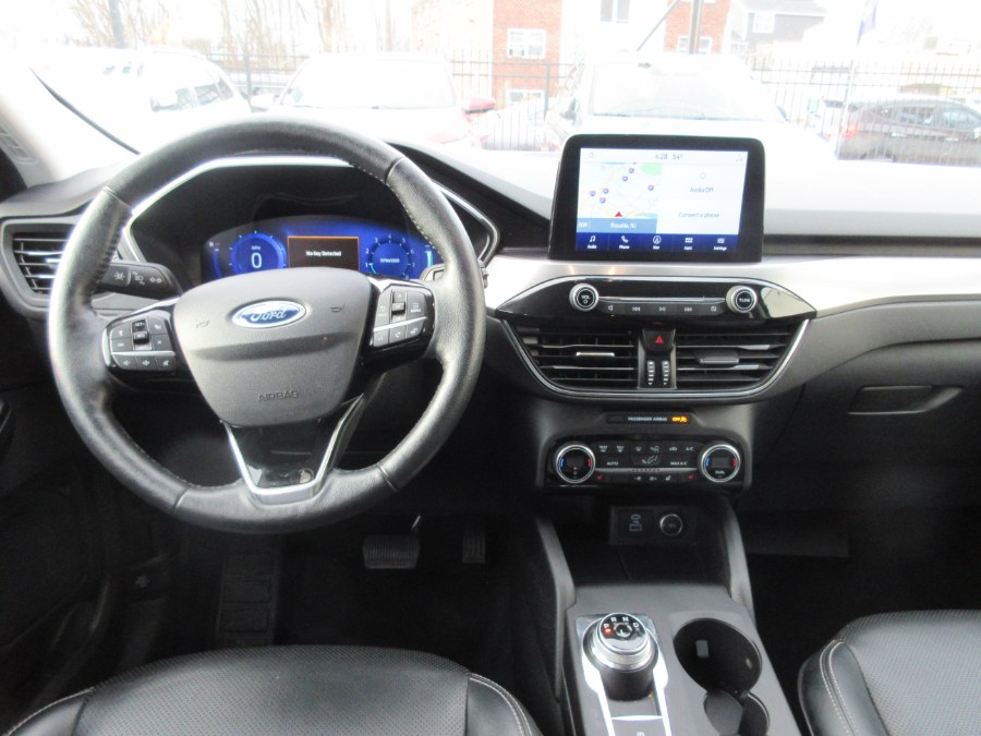 2021 Ford Escape Titanium AWD, available for sale in Linden, New Jersey | Route 27 Auto Mall. Linden, New Jersey 2021 Ford Escape Titanium AWD, available for sale in Linden, New Jersey | Route 27 Auto Mall. Linden, New Jersey