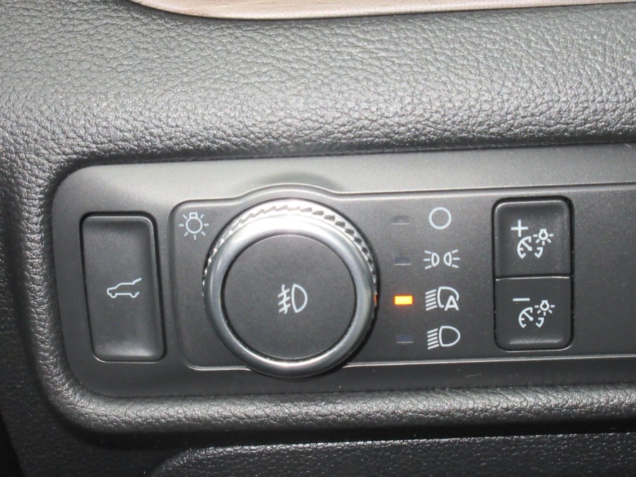 2020 Ford Explorer Limited 4WD, available for sale in Linden, New Jersey | Route 27 Auto Mall. Linden, New Jersey 2020 Ford Explorer Limited 4WD, available for sale in Linden, New Jersey | Route 27 Auto Mall. Linden, New Jersey