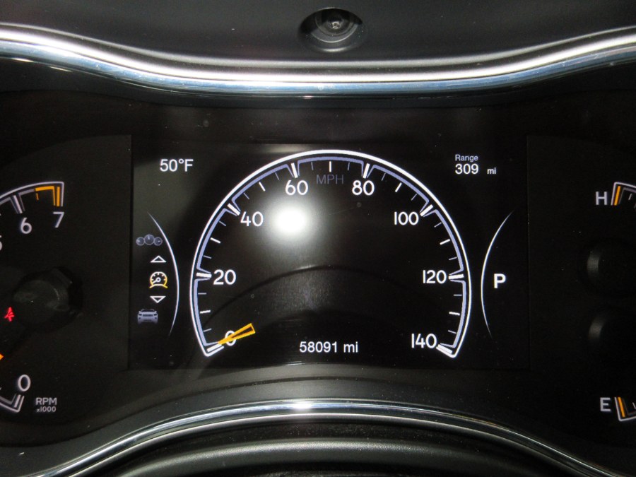 2020 Jeep Grand Cherokee Limited 4x4, available for sale in Linden, New Jersey | Route 27 Auto Mall. Linden, New Jersey 2020 Jeep Grand Cherokee Limited 4x4, available for sale in Linden, New Jersey | Route 27 Auto Mall. Linden, New Jersey