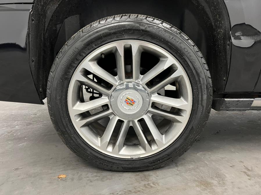 2013 Cadillac Escalade ESV AWD 4dr Premium, available for sale in Elizabeth, New Jersey | M Auto Group. Elizabeth, New Jersey 2013 Cadillac Escalade ESV AWD 4dr Premium, available for sale in Elizabeth, New Jersey | M Auto Group. Elizabeth, New Jersey