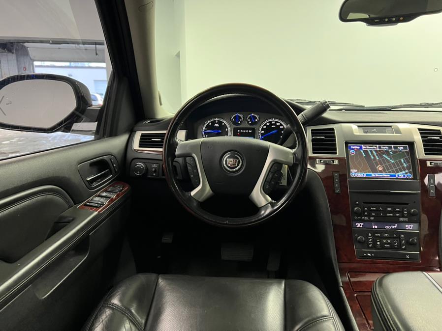 2013 Cadillac Escalade ESV AWD 4dr Premium, available for sale in Elizabeth, New Jersey | M Auto Group. Elizabeth, New Jersey 2013 Cadillac Escalade ESV AWD 4dr Premium, available for sale in Elizabeth, New Jersey | M Auto Group. Elizabeth, New Jersey