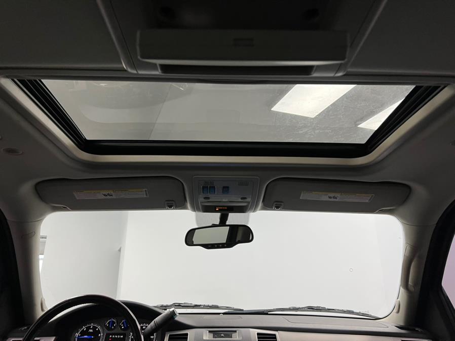 2013 Cadillac Escalade ESV AWD 4dr Premium, available for sale in Elizabeth, New Jersey | M Auto Group. Elizabeth, New Jersey 2013 Cadillac Escalade ESV AWD 4dr Premium, available for sale in Elizabeth, New Jersey | M Auto Group. Elizabeth, New Jersey