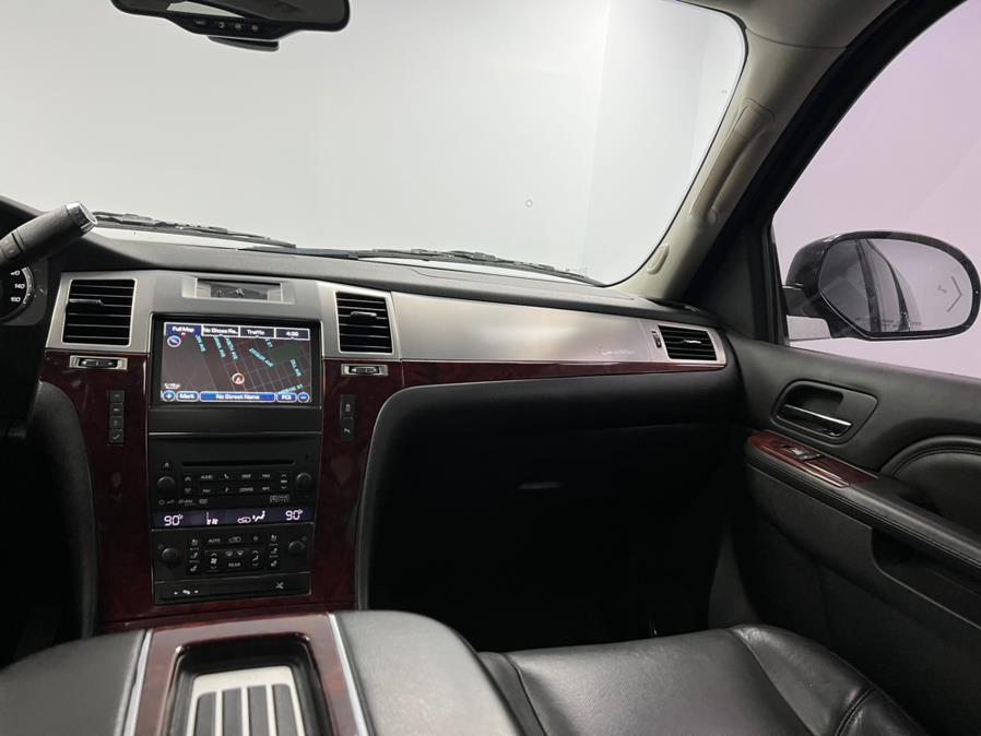 2013 Cadillac Escalade ESV AWD 4dr Premium, available for sale in Elizabeth, New Jersey | M Auto Group. Elizabeth, New Jersey 2013 Cadillac Escalade ESV AWD 4dr Premium, available for sale in Elizabeth, New Jersey | M Auto Group. Elizabeth, New Jersey