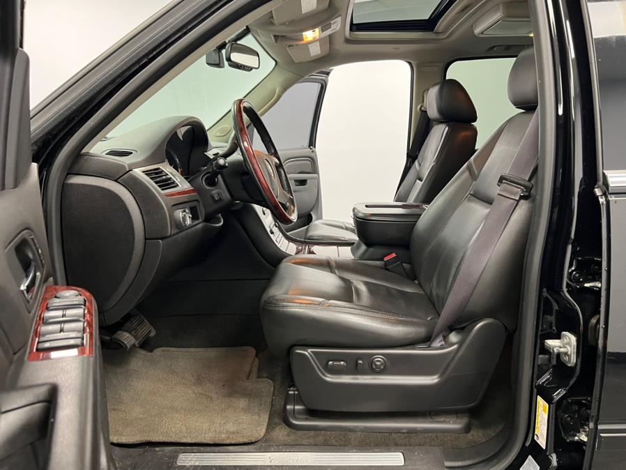 2013 Cadillac Escalade ESV AWD 4dr Premium, available for sale in Elizabeth, New Jersey | M Auto Group. Elizabeth, New Jersey 2013 Cadillac Escalade ESV AWD 4dr Premium, available for sale in Elizabeth, New Jersey | M Auto Group. Elizabeth, New Jersey