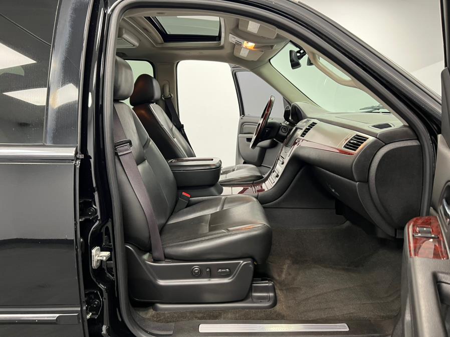 2013 Cadillac Escalade ESV AWD 4dr Premium, available for sale in Elizabeth, New Jersey | M Auto Group. Elizabeth, New Jersey 2013 Cadillac Escalade ESV AWD 4dr Premium, available for sale in Elizabeth, New Jersey | M Auto Group. Elizabeth, New Jersey