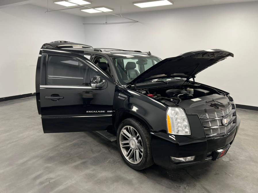 2013 Cadillac Escalade ESV AWD 4dr Premium, available for sale in Elizabeth, New Jersey | M Auto Group. Elizabeth, New Jersey 2013 Cadillac Escalade ESV AWD 4dr Premium, available for sale in Elizabeth, New Jersey | M Auto Group. Elizabeth, New Jersey