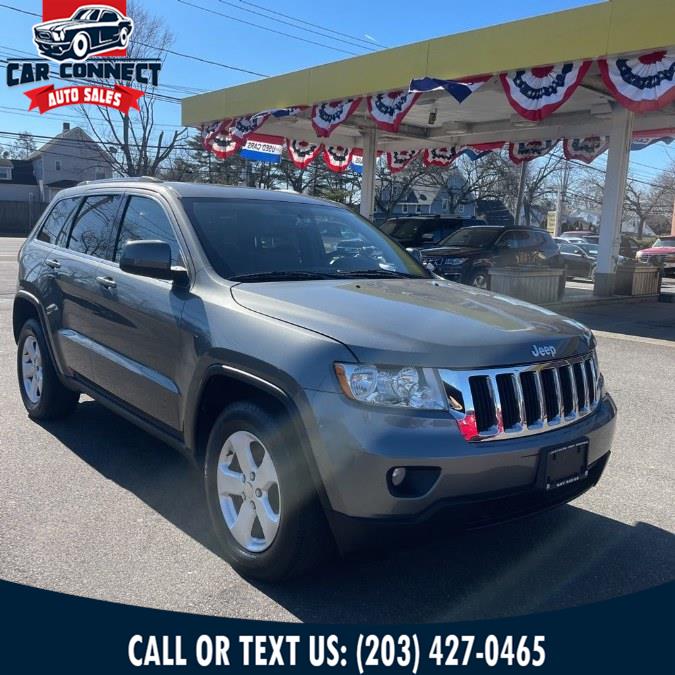2012 Jeep Grand Cherokee 4WD 4dr Laredo, available for sale in Waterbury, Connecticut | Car Connect Auto Sales LLC. Waterbury, Connecticut 2012 Jeep Grand Cherokee 4WD 4dr Laredo, available for sale in Waterbury, Connecticut | Car Connect Auto Sales LLC. Waterbury, Connecticut