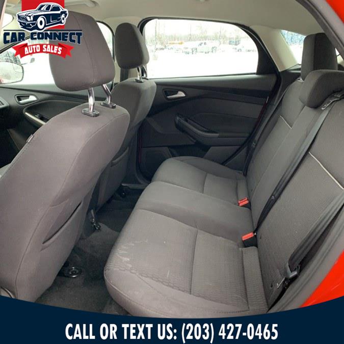 2012 Ford Focus 5dr HB SEL, available for sale in Waterbury, Connecticut | Car Connect Auto Sales LLC. Waterbury, Connecticut 2012 Ford Focus 5dr HB SEL, available for sale in Waterbury, Connecticut | Car Connect Auto Sales LLC. Waterbury, Connecticut