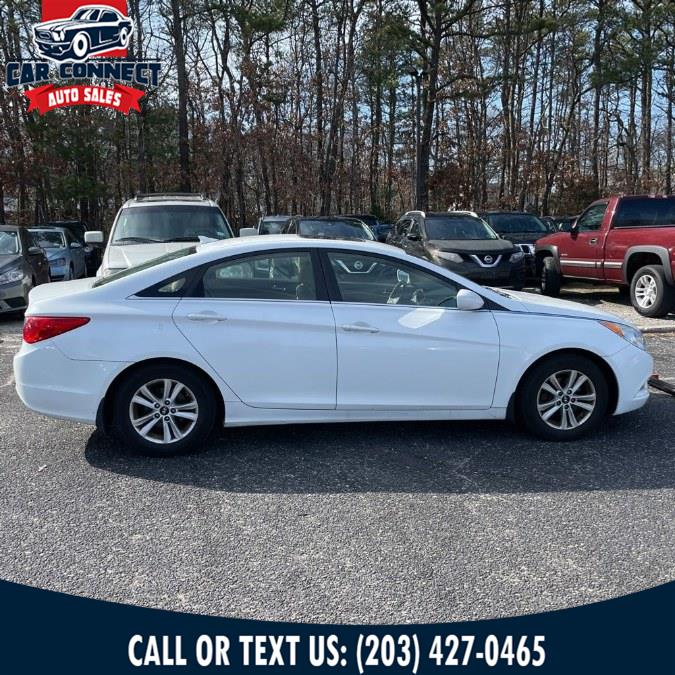2013 Hyundai Sonata 4dr Sdn 2.4L Auto GLS *Ltd Avail*, available for sale in Waterbury, Connecticut | Car Connect Auto Sales LLC. Waterbury, Connecticut 2013 Hyundai Sonata 4dr Sdn 2.4L Auto GLS *Ltd Avail*, available for sale in Waterbury, Connecticut | Car Connect Auto Sales LLC. Waterbury, Connecticut