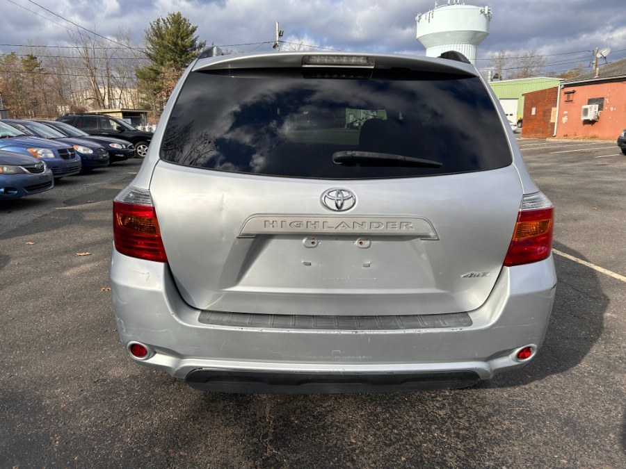 2010 Toyota Highlander 4WD 4dr V6 Base, available for sale in South Hadley, Massachusetts | Payless Auto Sale. South Hadley, Massachusetts 2010 Toyota Highlander 4WD 4dr V6 Base, available for sale in South Hadley, Massachusetts | Payless Auto Sale. South Hadley, Massachusetts