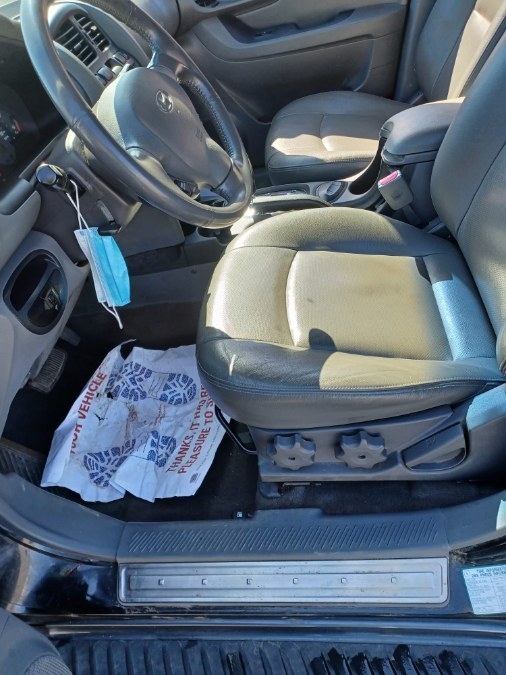2004 Hyundai Santa Fe 4dr LX 4WD Auto 3.5L V6, available for sale in South Hadley, Massachusetts | Payless Auto Sale. South Hadley, Massachusetts 2004 Hyundai Santa Fe 4dr LX 4WD Auto 3.5L V6, available for sale in South Hadley, Massachusetts | Payless Auto Sale. South Hadley, Massachusetts