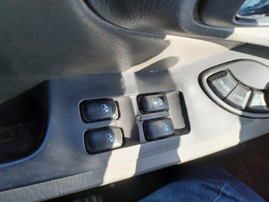 2004 Hyundai Santa Fe 4dr LX 4WD Auto 3.5L V6, available for sale in South Hadley, Massachusetts | Payless Auto Sale. South Hadley, Massachusetts 2004 Hyundai Santa Fe 4dr LX 4WD Auto 3.5L V6, available for sale in South Hadley, Massachusetts | Payless Auto Sale. South Hadley, Massachusetts