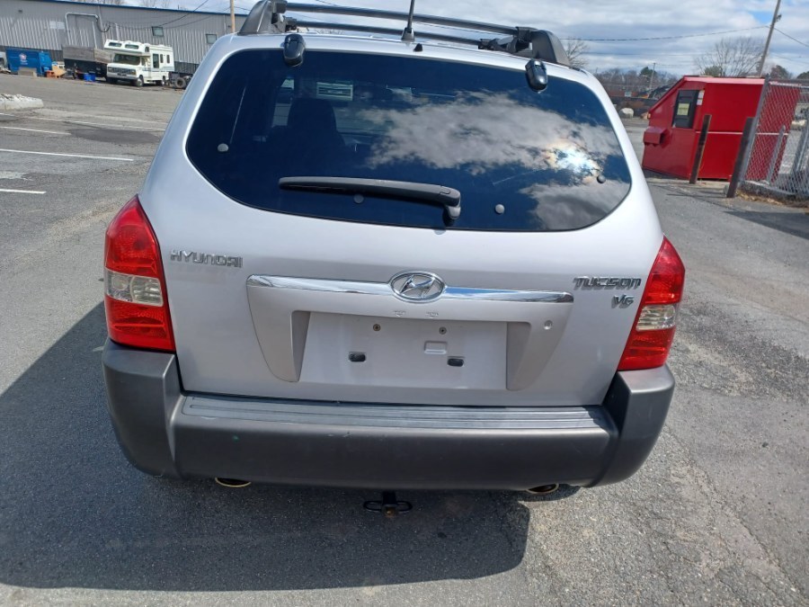 2005 Hyundai Tucson 4dr GLS FWD 2.7L V6 Auto, available for sale in South Hadley, Massachusetts | Payless Auto Sale. South Hadley, Massachusetts 2005 Hyundai Tucson 4dr GLS FWD 2.7L V6 Auto, available for sale in South Hadley, Massachusetts | Payless Auto Sale. South Hadley, Massachusetts