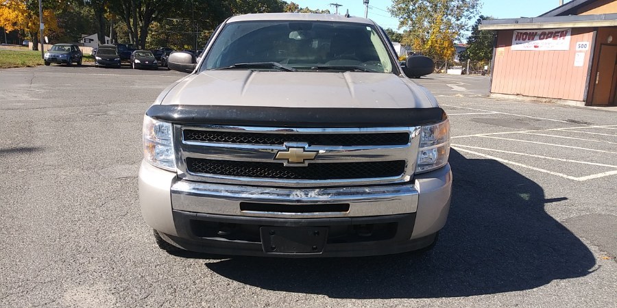 2009 Chevrolet Silverado 1500 4WD Crew Cab 143.5" LT, available for sale in South Hadley, MA