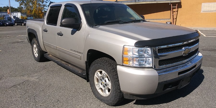 2009 Chevrolet Silverado 1500 4WD Crew Cab 143.5" LT, available for sale in South Hadley, Massachusetts | Payless Auto Sale. South Hadley, Massachusetts 2009 Chevrolet Silverado 1500 4WD Crew Cab 143.5" LT, available for sale in South Hadley, Massachusetts | Payless Auto Sale. South Hadley, Massachusetts