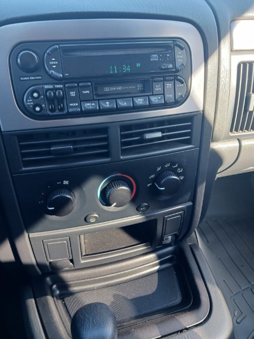 2003 Jeep Grand Cherokee 4dr Laredo 4WD, available for sale in South Hadley, Massachusetts | Payless Auto Sale. South Hadley, Massachusetts 2003 Jeep Grand Cherokee 4dr Laredo 4WD, available for sale in South Hadley, Massachusetts | Payless Auto Sale. South Hadley, Massachusetts