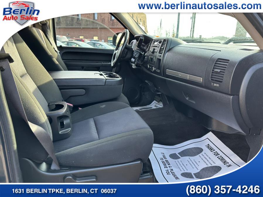 2011 Chevrolet Silverado 1500 4WD Crew Cab 143.5" LT, available for sale in Berlin, Connecticut | Berlin Auto Sales LLC. Berlin, Connecticut 2011 Chevrolet Silverado 1500 4WD Crew Cab 143.5" LT, available for sale in Berlin, Connecticut | Berlin Auto Sales LLC. Berlin, Connecticut