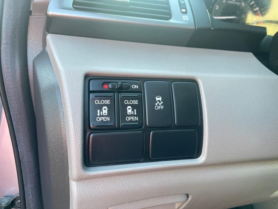 2012 Honda Odyssey 5dr EX, available for sale in Vernon, Connecticut | Diamond Auto Cars LLC. Vernon, Connecticut 2012 Honda Odyssey 5dr EX, available for sale in Vernon, Connecticut | Diamond Auto Cars LLC. Vernon, Connecticut