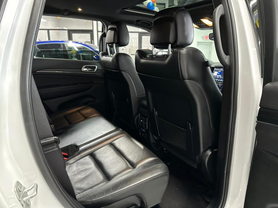 2020 Jeep Grand Cherokee Limited Limited 4x4, available for sale in Hollis, New York | Jamaica 26 Motors. Hollis, New York 2020 Jeep Grand Cherokee Limited Limited 4x4, available for sale in Hollis, New York | Jamaica 26 Motors. Hollis, New York