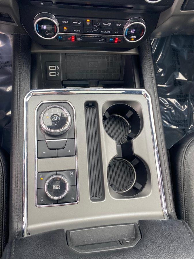 2018 Ford Expedition XLT 4x4, available for sale in Canton, Connecticut | Lava Motors 2 Inc. Canton, Connecticut 2018 Ford Expedition XLT 4x4, available for sale in Canton, Connecticut | Lava Motors 2 Inc. Canton, Connecticut