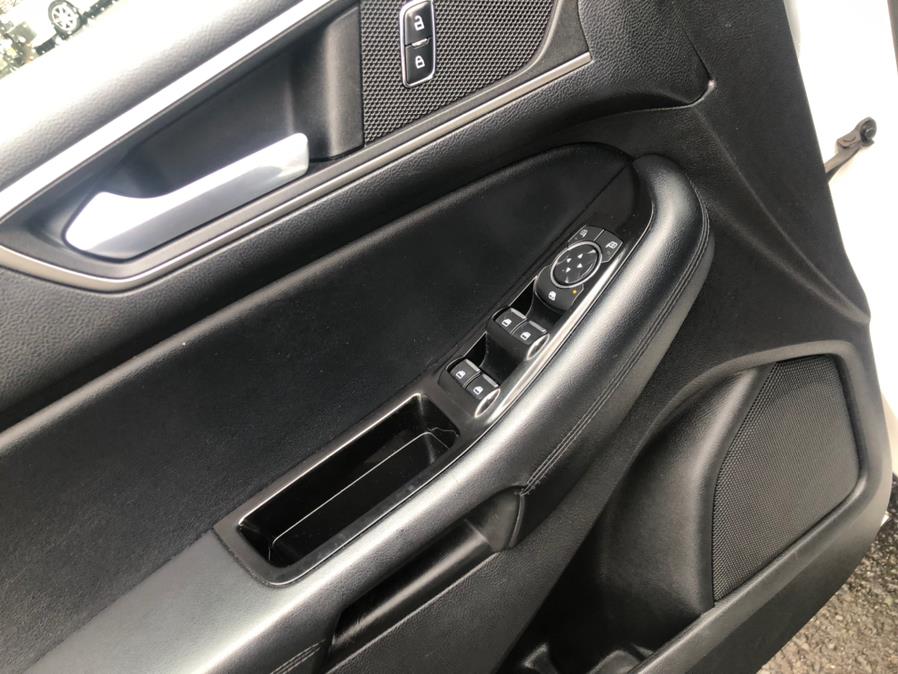 2015 Ford Edge 4dr SEL AWD, available for sale in Irvington, New Jersey | Elis Motors Corp. Irvington, New Jersey 2015 Ford Edge 4dr SEL AWD, available for sale in Irvington, New Jersey | Elis Motors Corp. Irvington, New Jersey