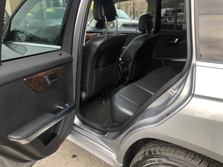 2013 Mercedes-Benz GLK-Class 4MATIC 4dr GLK350, available for sale in Irvington, New Jersey | Elis Motors Corp. Irvington, New Jersey 2013 Mercedes-Benz GLK-Class 4MATIC 4dr GLK350, available for sale in Irvington, New Jersey | Elis Motors Corp. Irvington, New Jersey