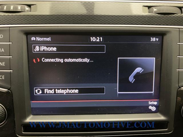 2017 Volkswagen Golf Gti 2.0T 4-Door SE DSG, available for sale in Naugatuck, Connecticut | J&M Automotive Sls&Svc LLC. Naugatuck, Connecticut 2017 Volkswagen Golf Gti 2.0T 4-Door SE DSG, available for sale in Naugatuck, Connecticut | J&M Automotive Sls&Svc LLC. Naugatuck, Connecticut