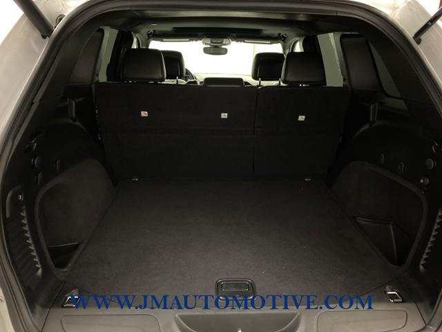 2020 Jeep Grand Cherokee Limited 4x4, available for sale in Naugatuck, Connecticut | J&M Automotive Sls&Svc LLC. Naugatuck, Connecticut 2020 Jeep Grand Cherokee Limited 4x4, available for sale in Naugatuck, Connecticut | J&M Automotive Sls&Svc LLC. Naugatuck, Connecticut