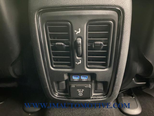2020 Jeep Grand Cherokee Limited 4x4, available for sale in Naugatuck, Connecticut | J&M Automotive Sls&Svc LLC. Naugatuck, Connecticut 2020 Jeep Grand Cherokee Limited 4x4, available for sale in Naugatuck, Connecticut | J&M Automotive Sls&Svc LLC. Naugatuck, Connecticut