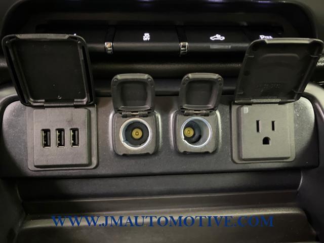 2015 Chevrolet Silverado 1500 4WD Crew Cab 143.5 LTZ w/1LZ, available for sale in Naugatuck, Connecticut | J&M Automotive Sls&Svc LLC. Naugatuck, Connecticut 2015 Chevrolet Silverado 1500 4WD Crew Cab 143.5 LTZ w/1LZ, available for sale in Naugatuck, Connecticut | J&M Automotive Sls&Svc LLC. Naugatuck, Connecticut